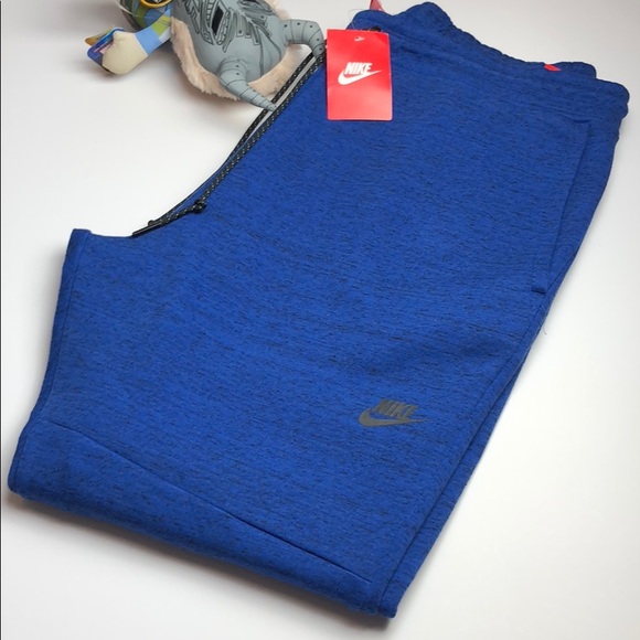 mens nike tapered joggers